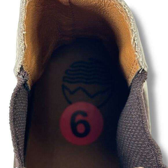 Hari Mari Leather Chelsea Boots Womens Size 6 Sand Pull On - Picture 9 of 10